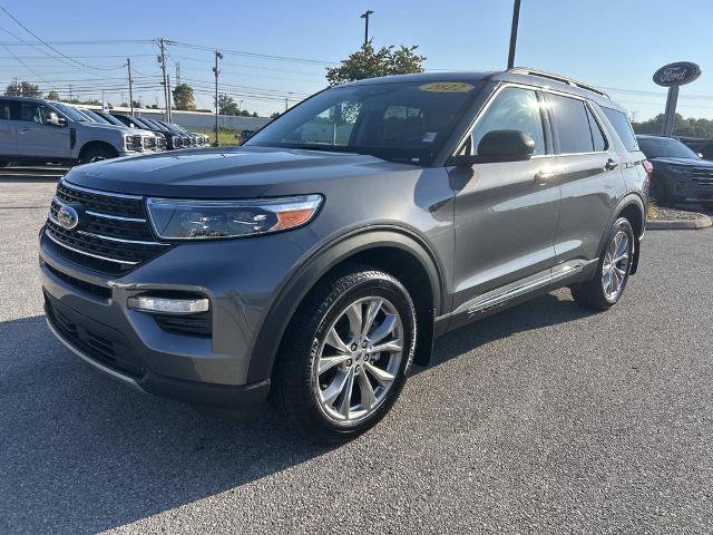 Certified 2022 Ford Explorer XLT w/ Equipment Group 202A AWD/4WD image 7