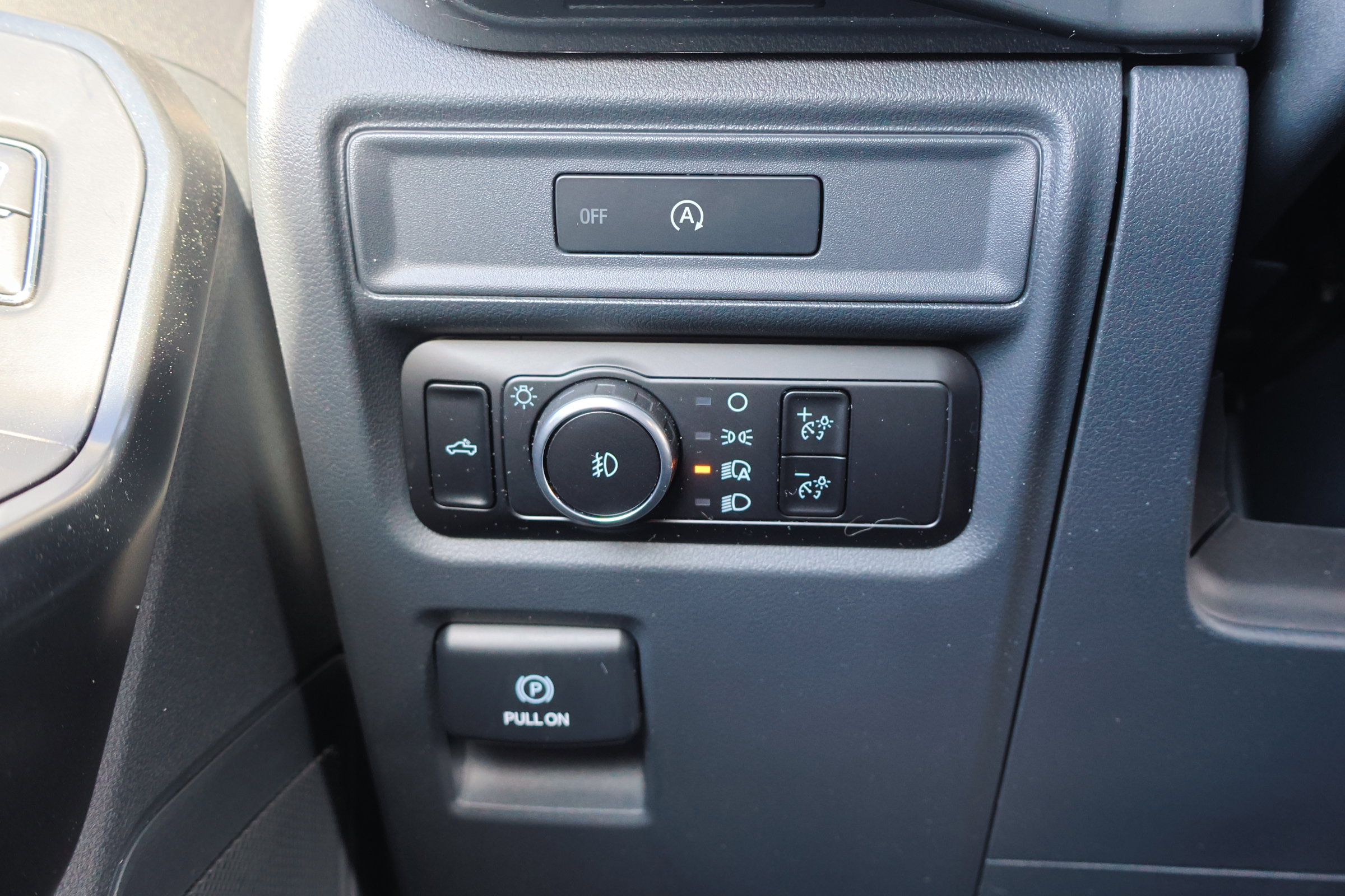 Certified 2025 Ford F150 STX w/ Equipment Group 200A image 17