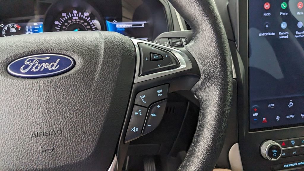 Certified 2022 Ford Edge SEL w/ Sport Appearance Package AWD/4WD image 33