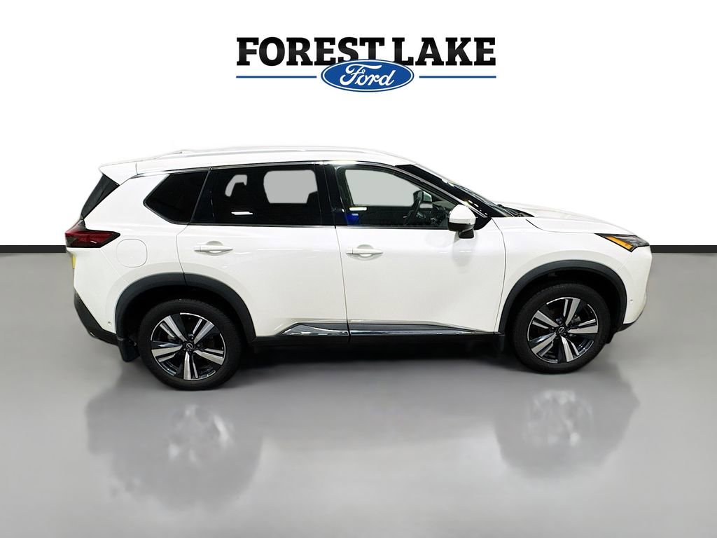 Used 2023 Nissan Rogue SL w/ SL Premium Package image 6