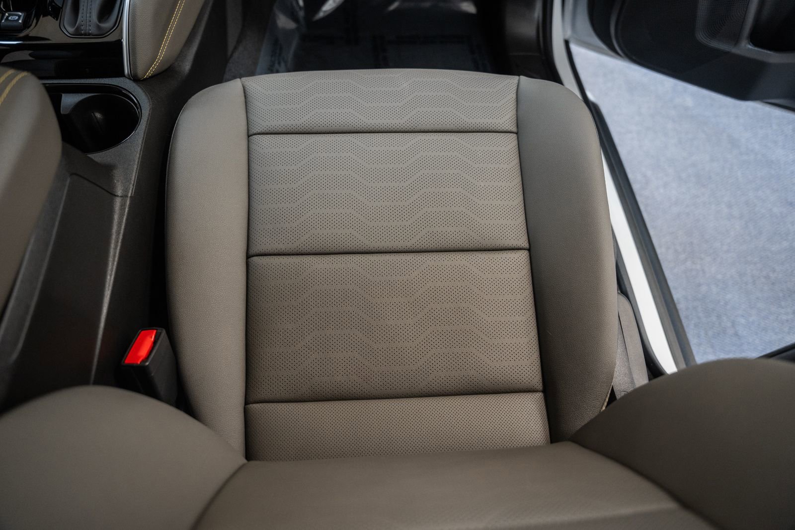 Used 2026 Chevrolet Colorado ZR2 image 40