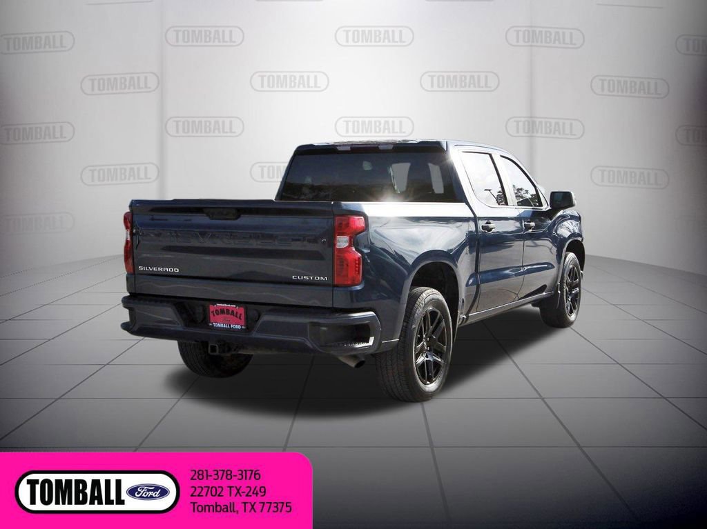 Used 2023 Chevrolet Silverado 1500 Custom image 5
