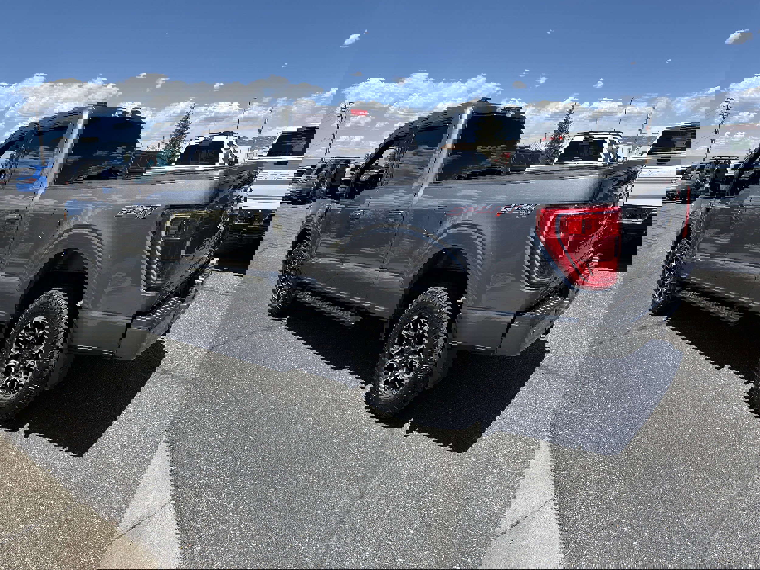 Certified 2022 Ford F150 XLT w/ Equipment Group 302A High image 7