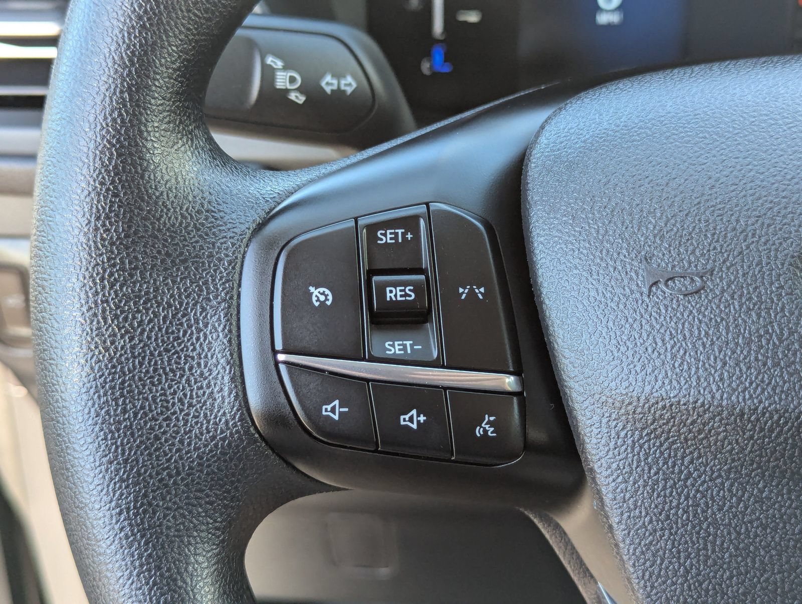 Certified 2025 Ford Escape Active FWD image 34