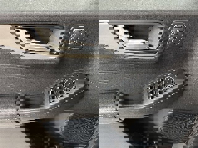 Certified 2022 Ford Escape SEL w/ Technology Package image 5