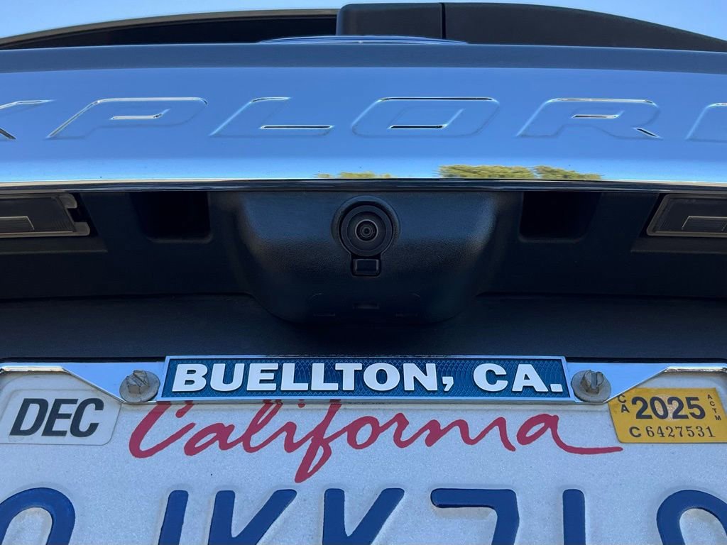 Certified 2021 Ford Explorer Limited w/ Equipment Group 301A image 32