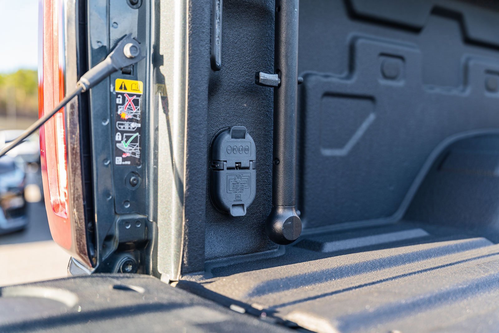 Used 2022 GMC Sierra 2500 Denali image 18