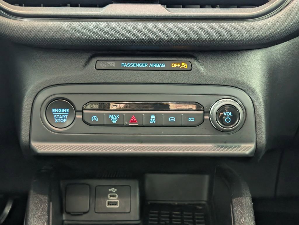 Certified 2025 Ford Bronco Sport Big Bend AWD/4WD image 16