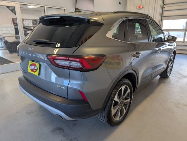 Certified 2024 Ford Escape Platinum AWD/4WD image 5