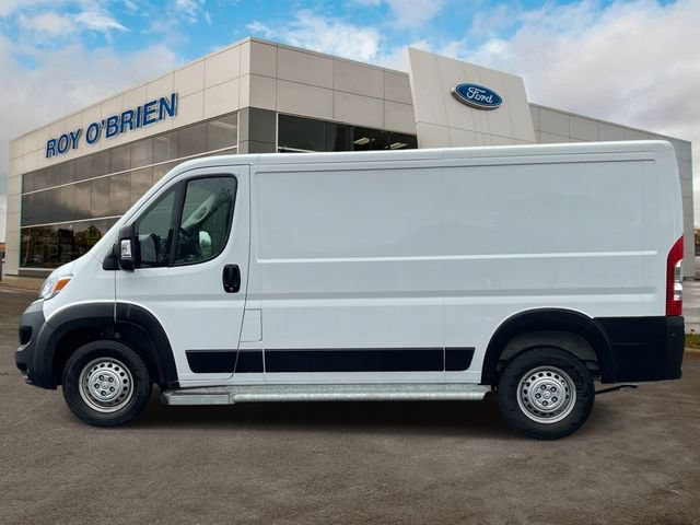 Used 2025 RAM ProMaster 2500 w/ U-Haul Equipment Group FWD image 2