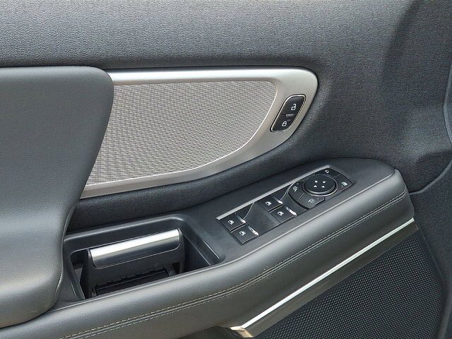 Certified 2026 Ford Expedition Active AWD/4WD image 10