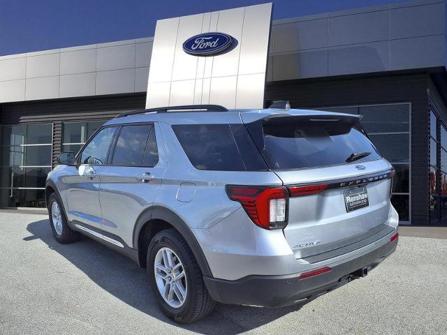 Certified 2025 Ford Explorer Active image 2