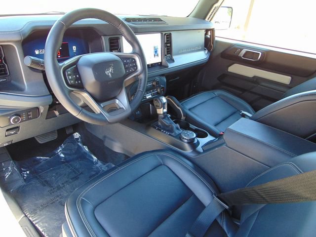 Certified 2025 Ford Bronco Badlands w/ Sasquatch Package AWD/4WD image 11