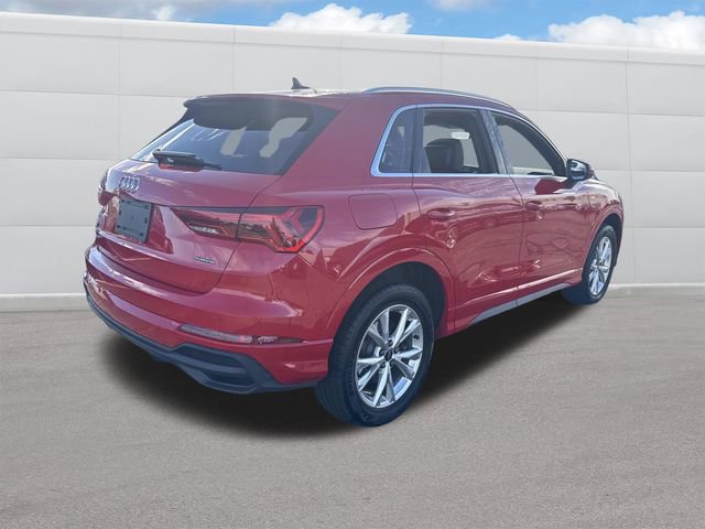 Used 2023 Audi Q3 2.0T Premium image 11