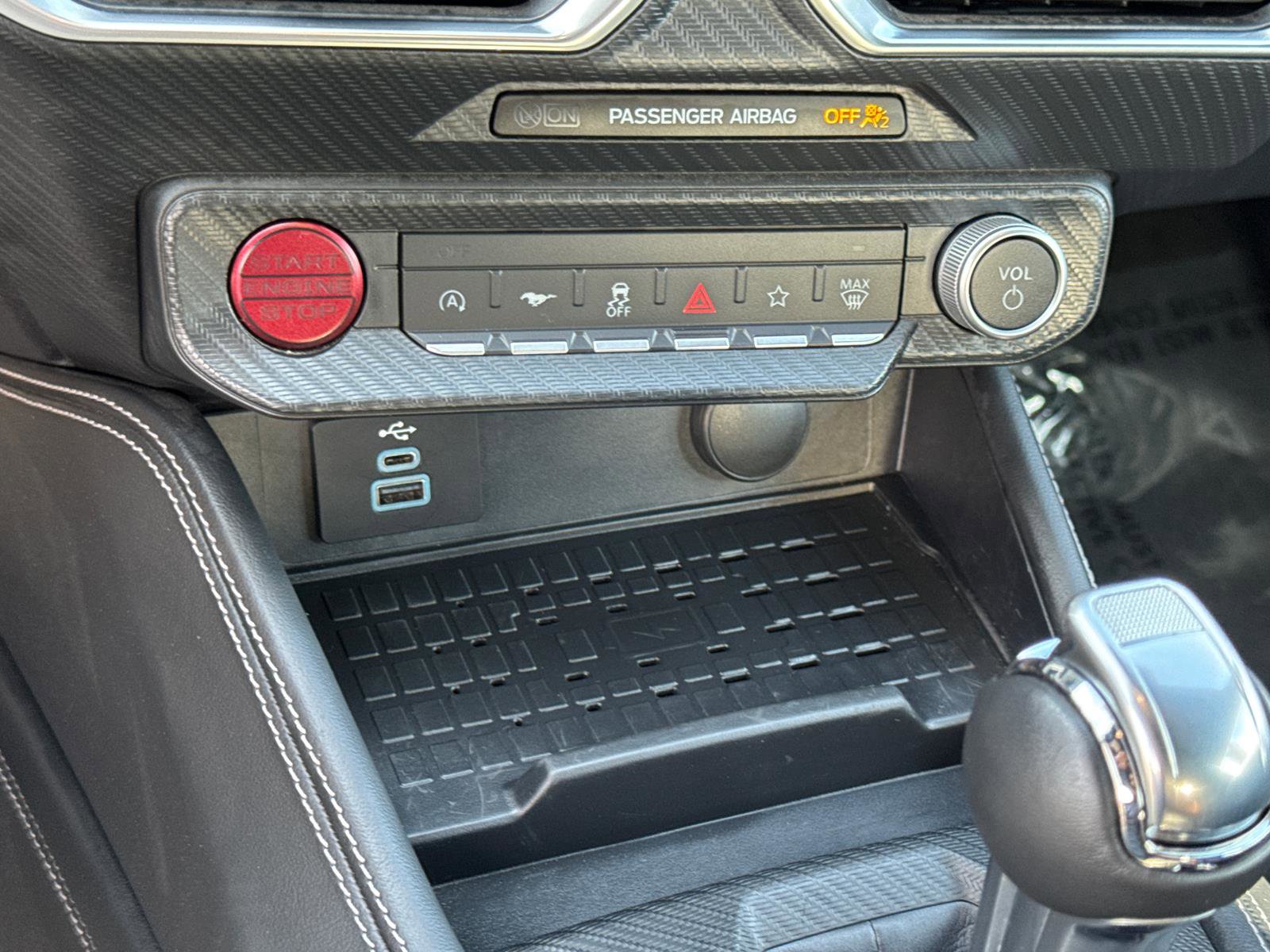 Certified 2024 Ford Mustang GT Premium image 31