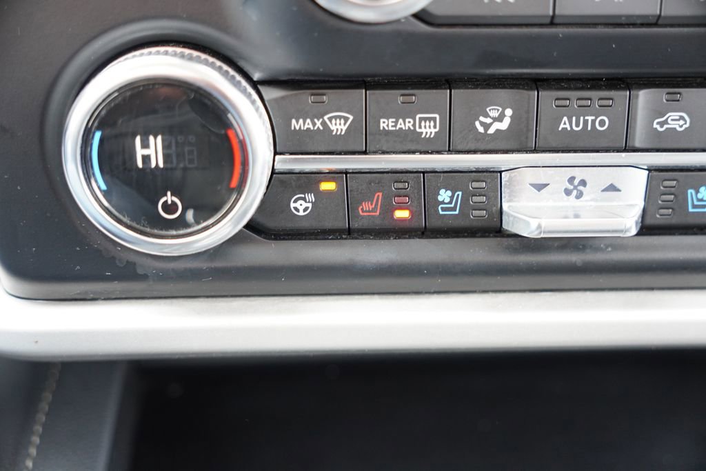 Certified 2024 Ford Expedition Max XLT image 33