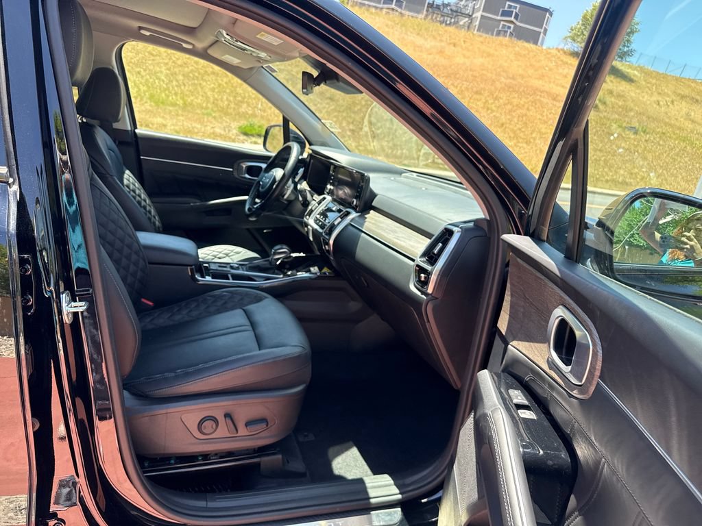 Used 2023 Kia Sorento SX Prestige AWD/4WD image 29