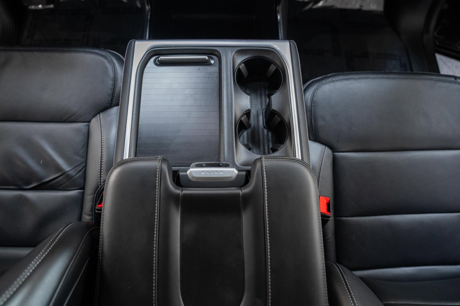 Certified 2025 Ford Expedition Max Platinum image 36