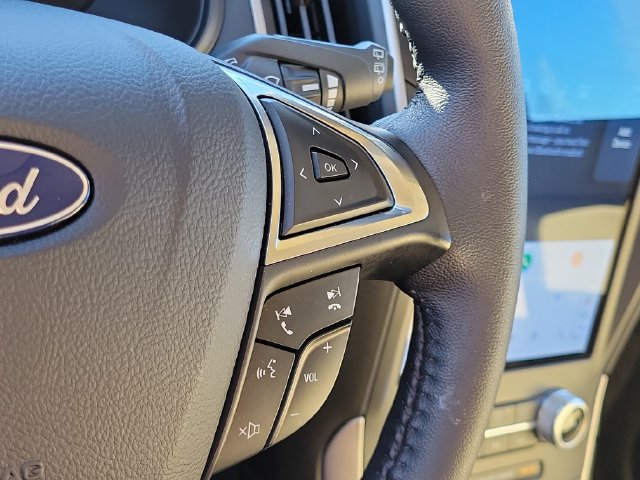 Certified 2024 Ford Edge SEL w/ Convenience Package AWD/4WD image 16