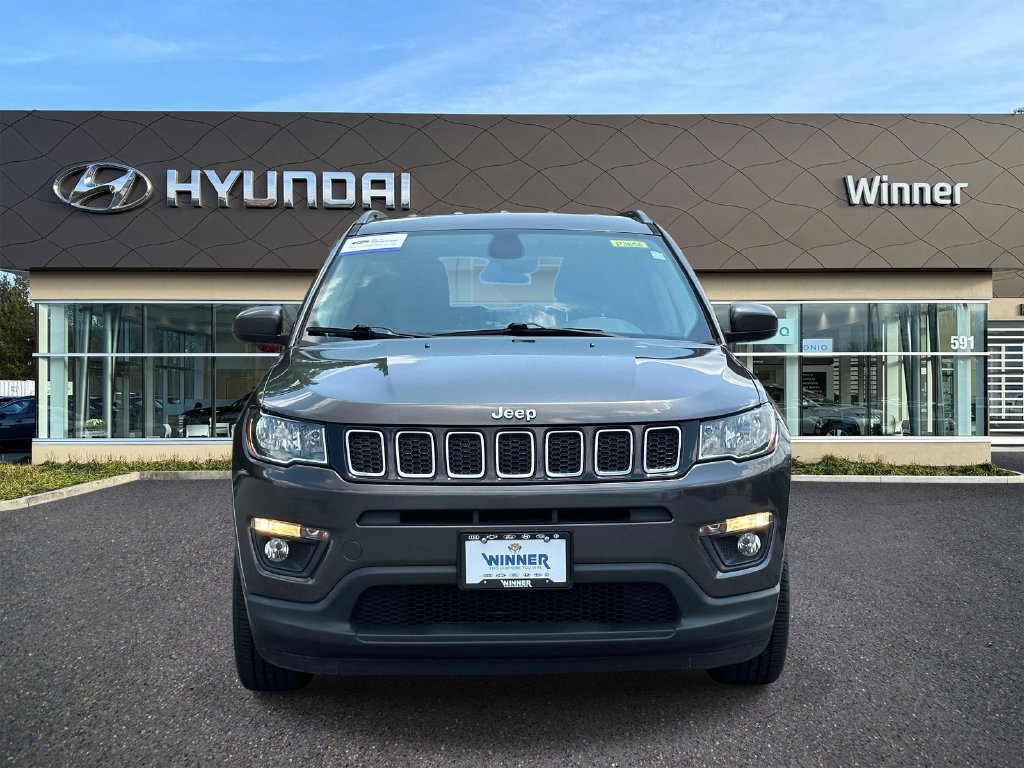 Used 2018 Jeep Compass Latitude AWD/4WD image 7