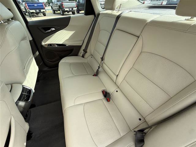 Used 2024 Chevrolet Malibu LT FWD image 23