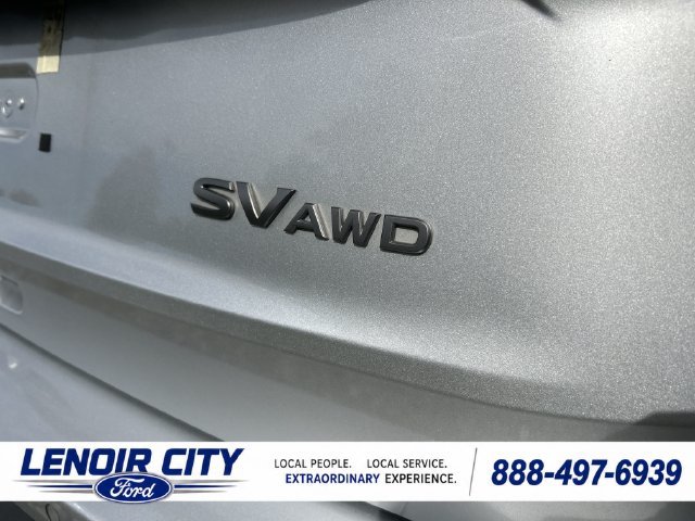 Used 2024 Nissan Rogue SV AWD/4WD image 13