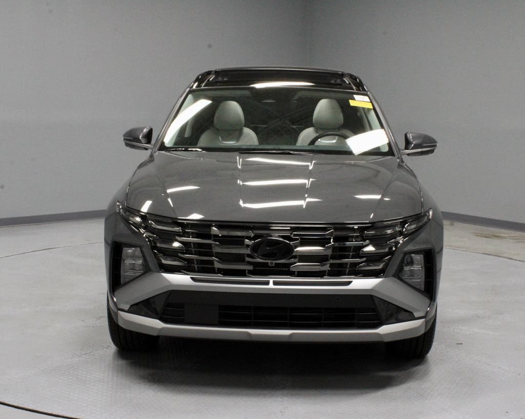 Used 2025 Hyundai Tucson Limited AWD/4WD image 6