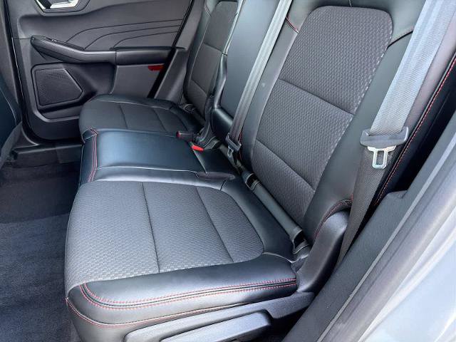 Certified 2023 Ford Escape ST-Line w/ Tech Pack #1 AWD/4WD image 21
