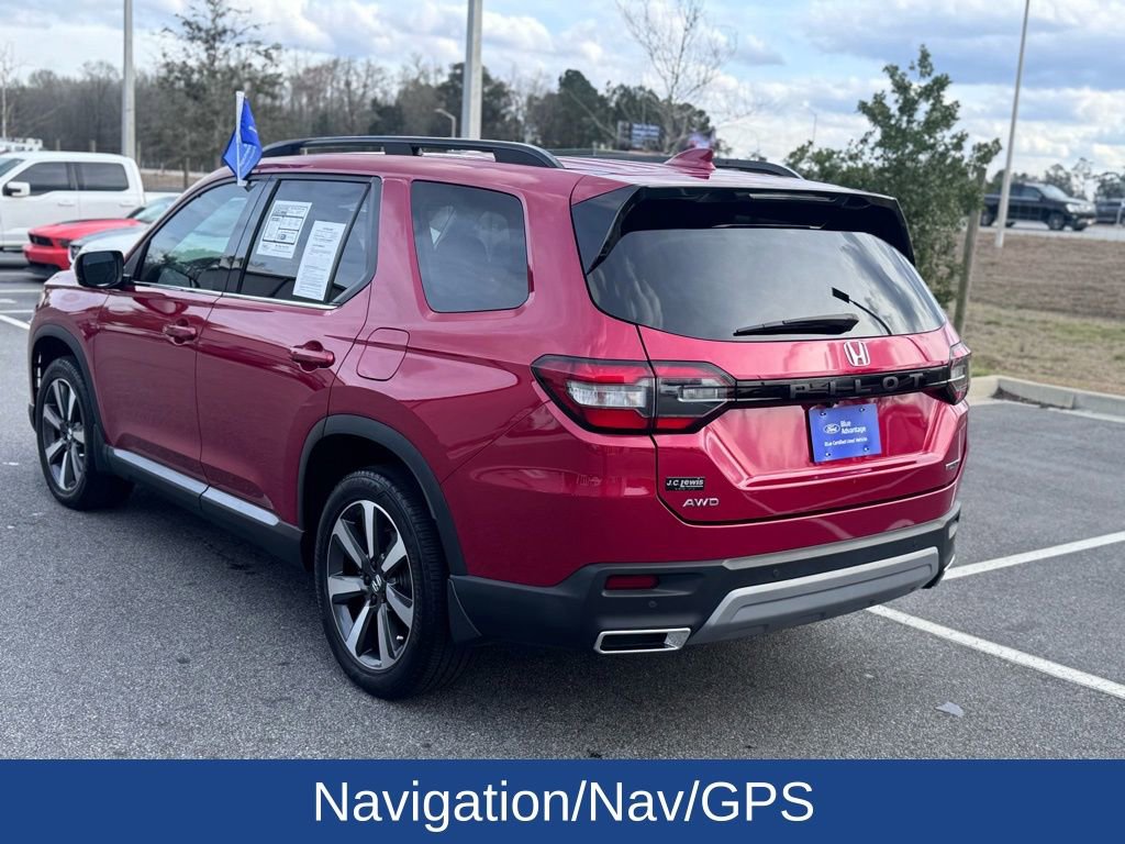 Used 2024 Honda Pilot Touring image 5