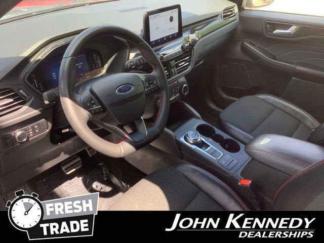Certified 2024 Ford Escape ST-Line AWD/4WD image 8