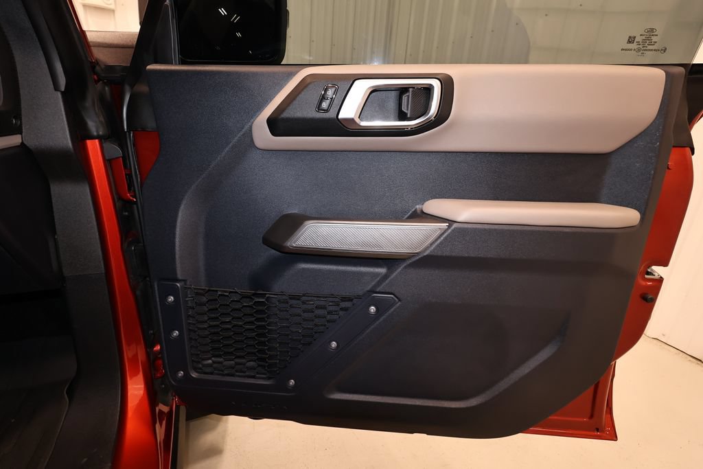 Certified 2023 Ford Bronco Wildtrak AWD/4WD image 19