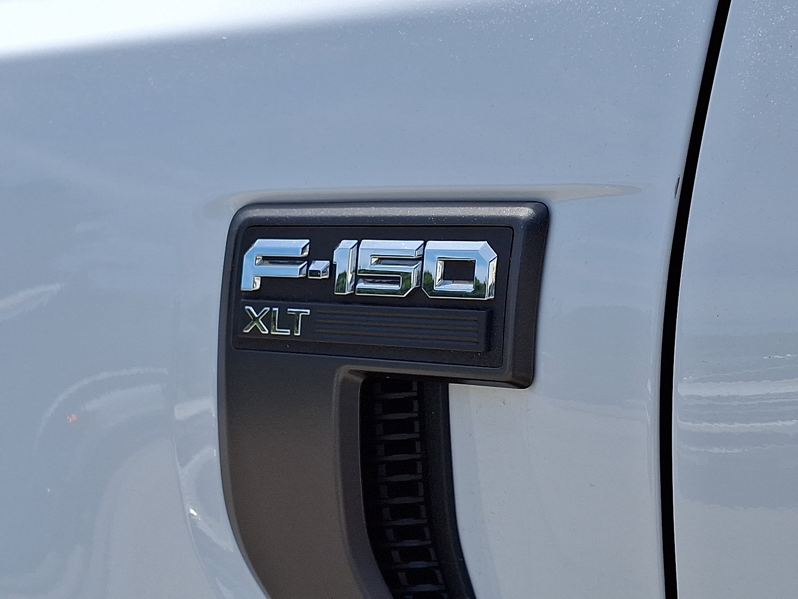 Certified 2023 Ford F150 XLT w/ Equipment Group 302A High AWD/4WD image 33