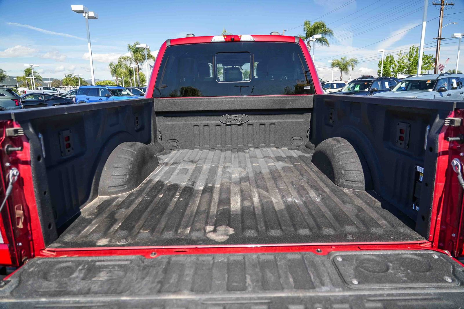 Certified 2024 Ford F250 Platinum image 25