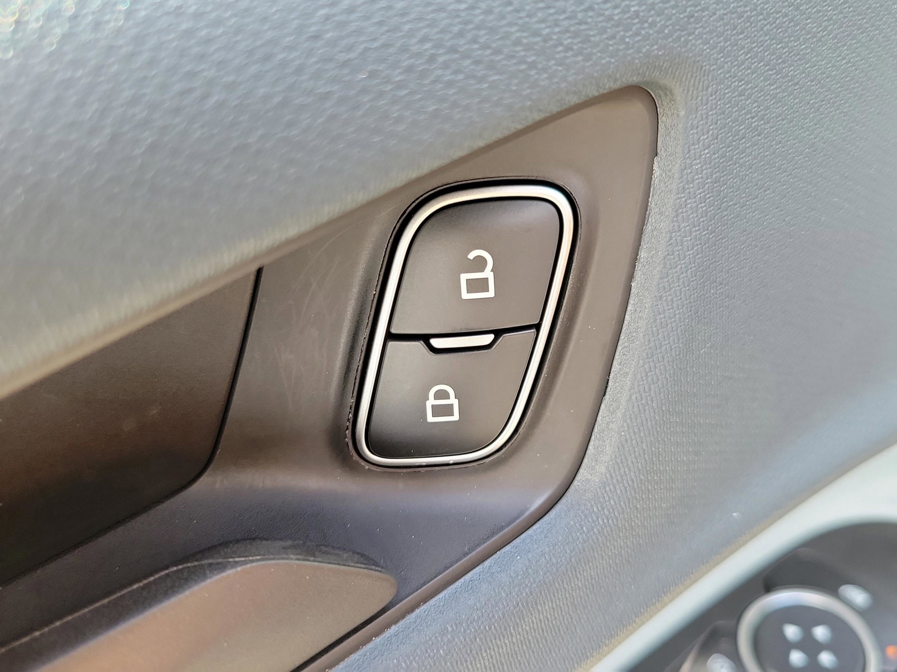 Certified 2024 Ford Maverick Lariat w/ 4K Tow Package image 9