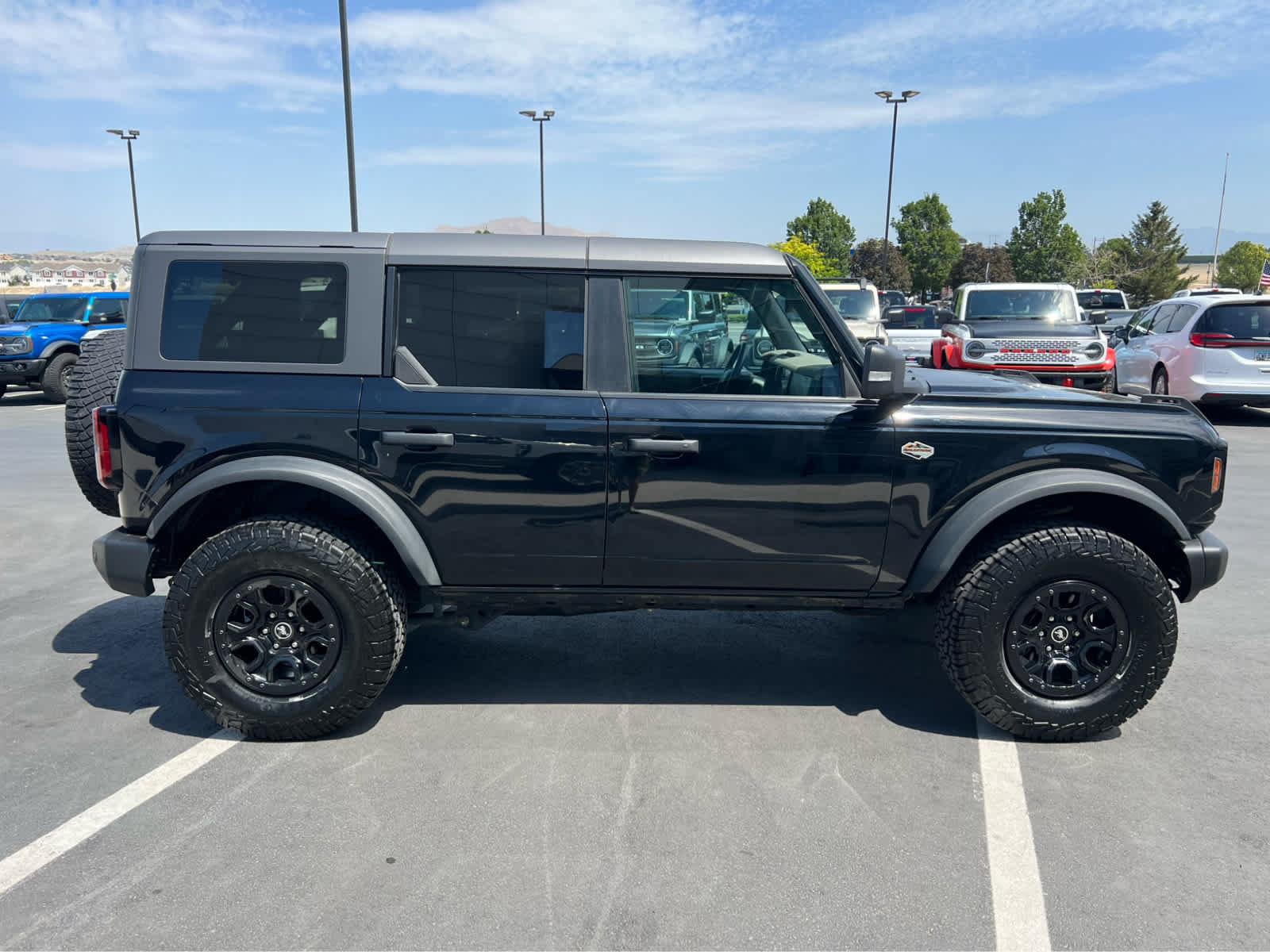 Certified 2023 Ford Bronco Wildtrak AWD/4WD image 6
