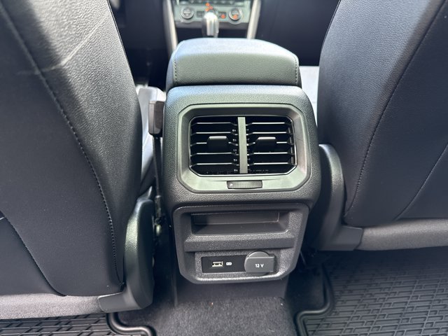 Used 2020 Volkswagen Tiguan SE R-Line AWD/4WD image 24