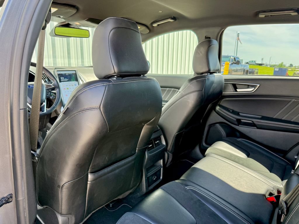 Certified 2022 Ford Edge ST AWD/4WD image 13