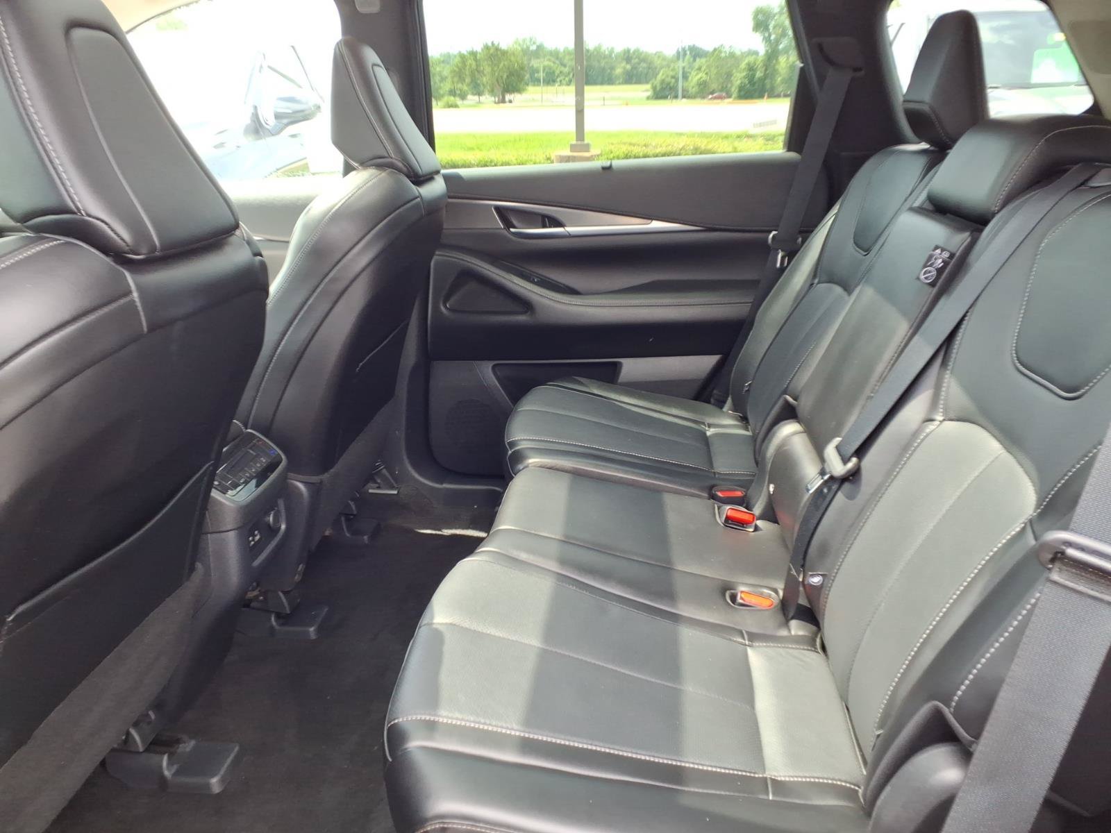 Used 2024 INFINITI QX60 Luxe FWD image 28