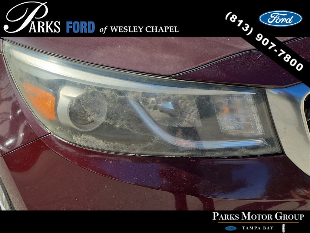 Used 2017 Kia Sedona LX w/ LX Essentials Premium Package image 7