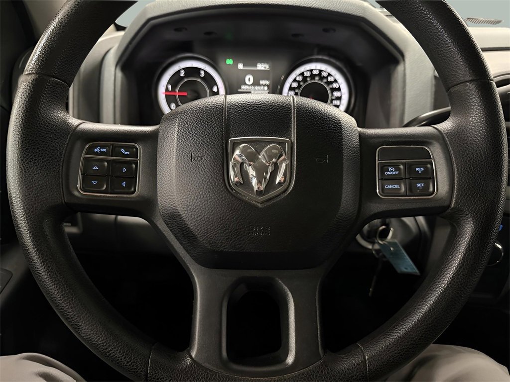 Used 2017 RAM 3500 Tradesman w/ Chrome Appearance Group image 18