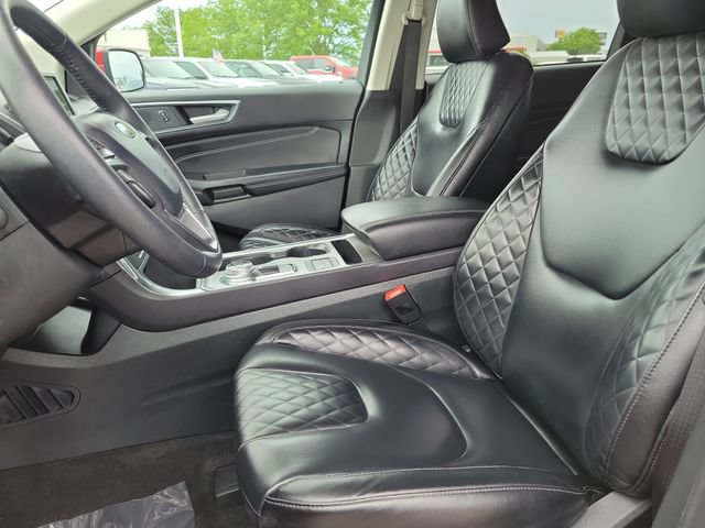 Certified 2024 Ford Edge Titanium AWD/4WD image 26