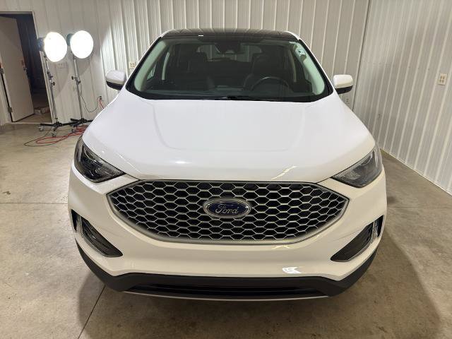 Certified 2023 Ford Edge SEL w/ Convenience Package AWD/4WD image 6