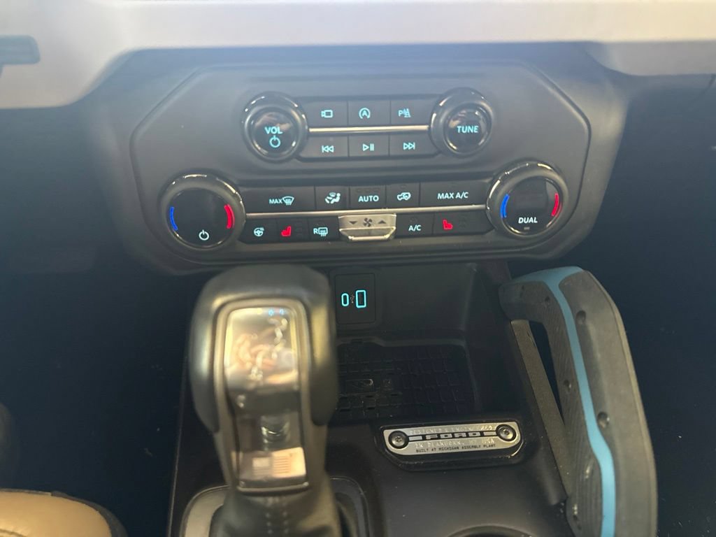 Certified 2024 Ford Bronco Wildtrak AWD/4WD image 22