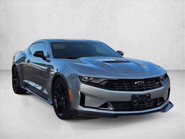 Used 2023 Chevrolet Camaro LT RWD image 4