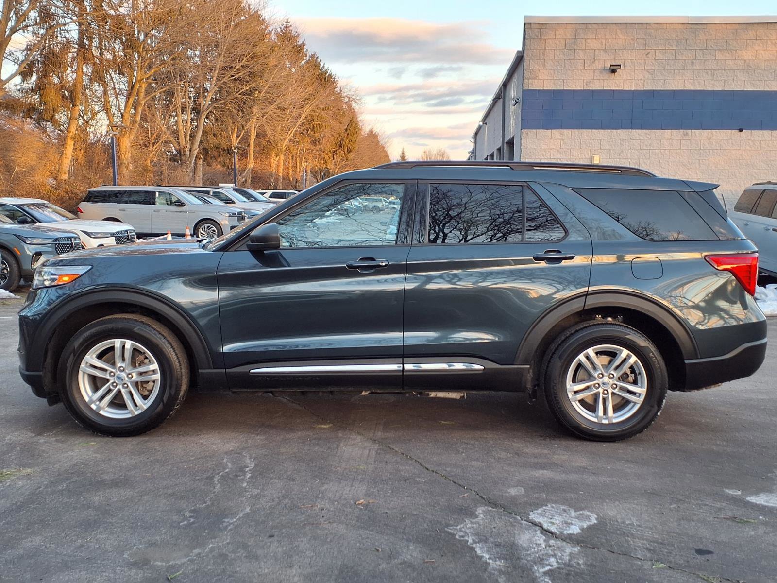 Certified 2022 Ford Explorer XLT w/ Equipment Group 202A image 2