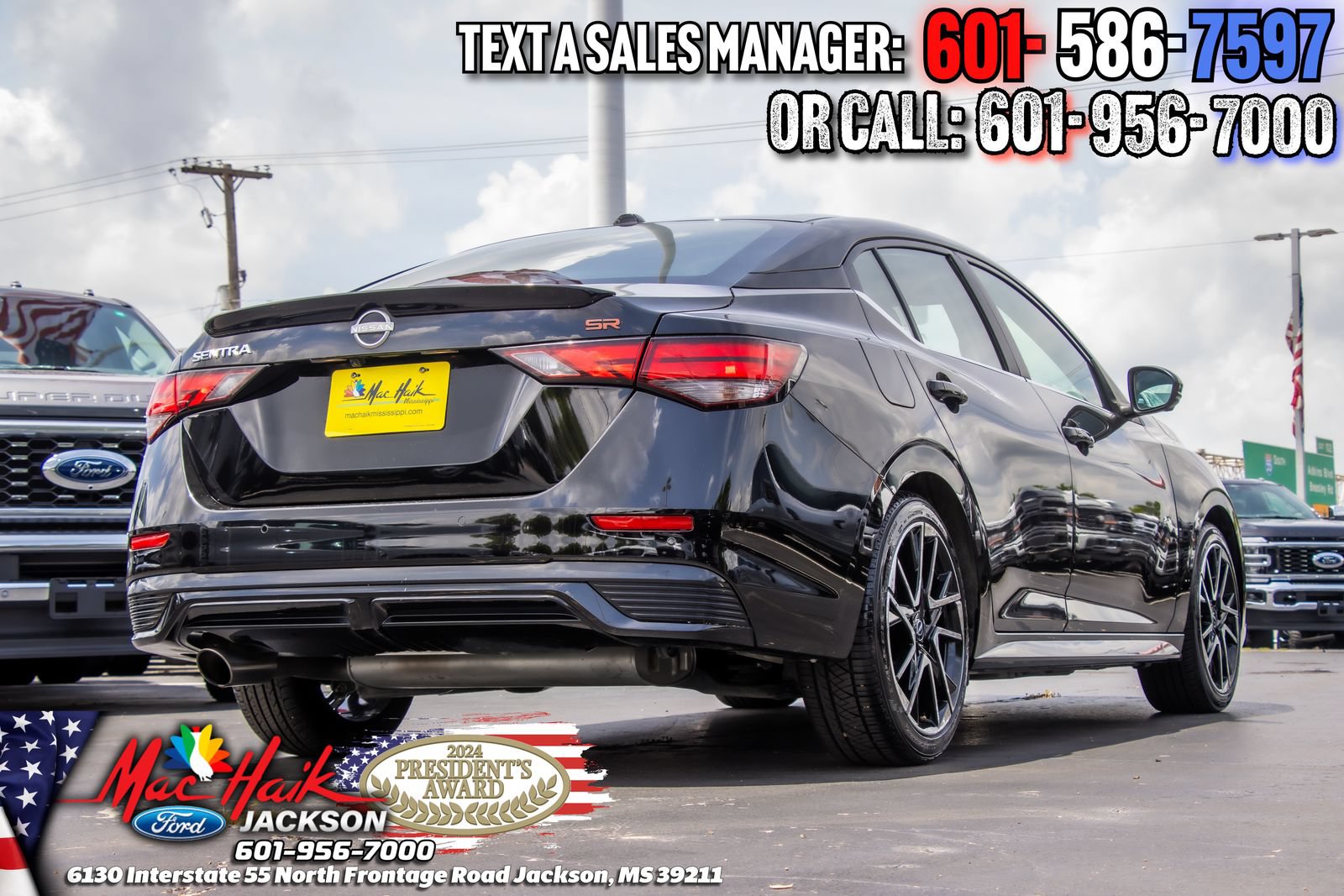Used 2025 Nissan Sentra SR w/ SR Premium Package FWD image 5