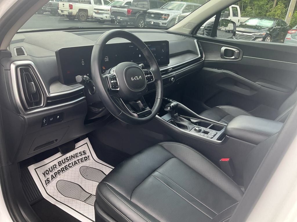 Used 2024 Kia Sorento X-Line EX AWD/4WD image 15
