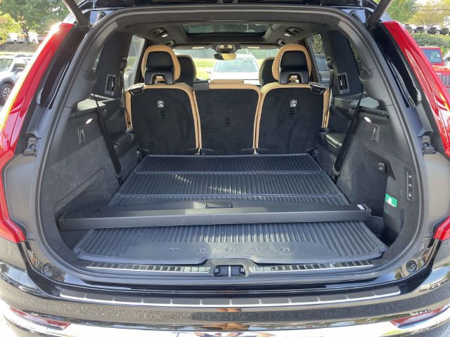Used 2023 Volvo XC90 B6 Ultimate w/ Lounge Package AWD/4WD image 12