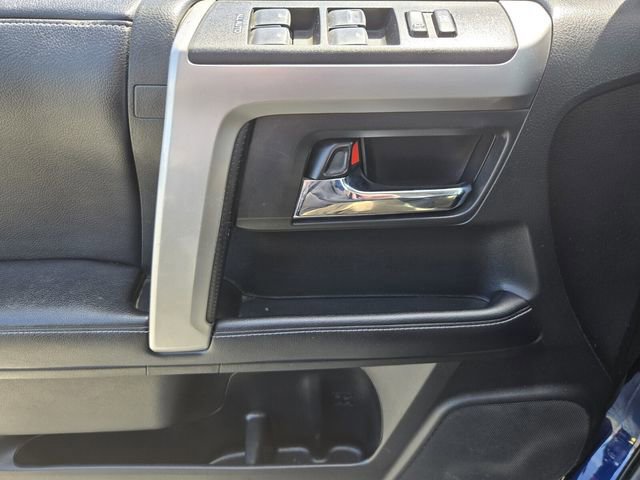 Used 2019 Toyota 4Runner SR5 RWD image 32