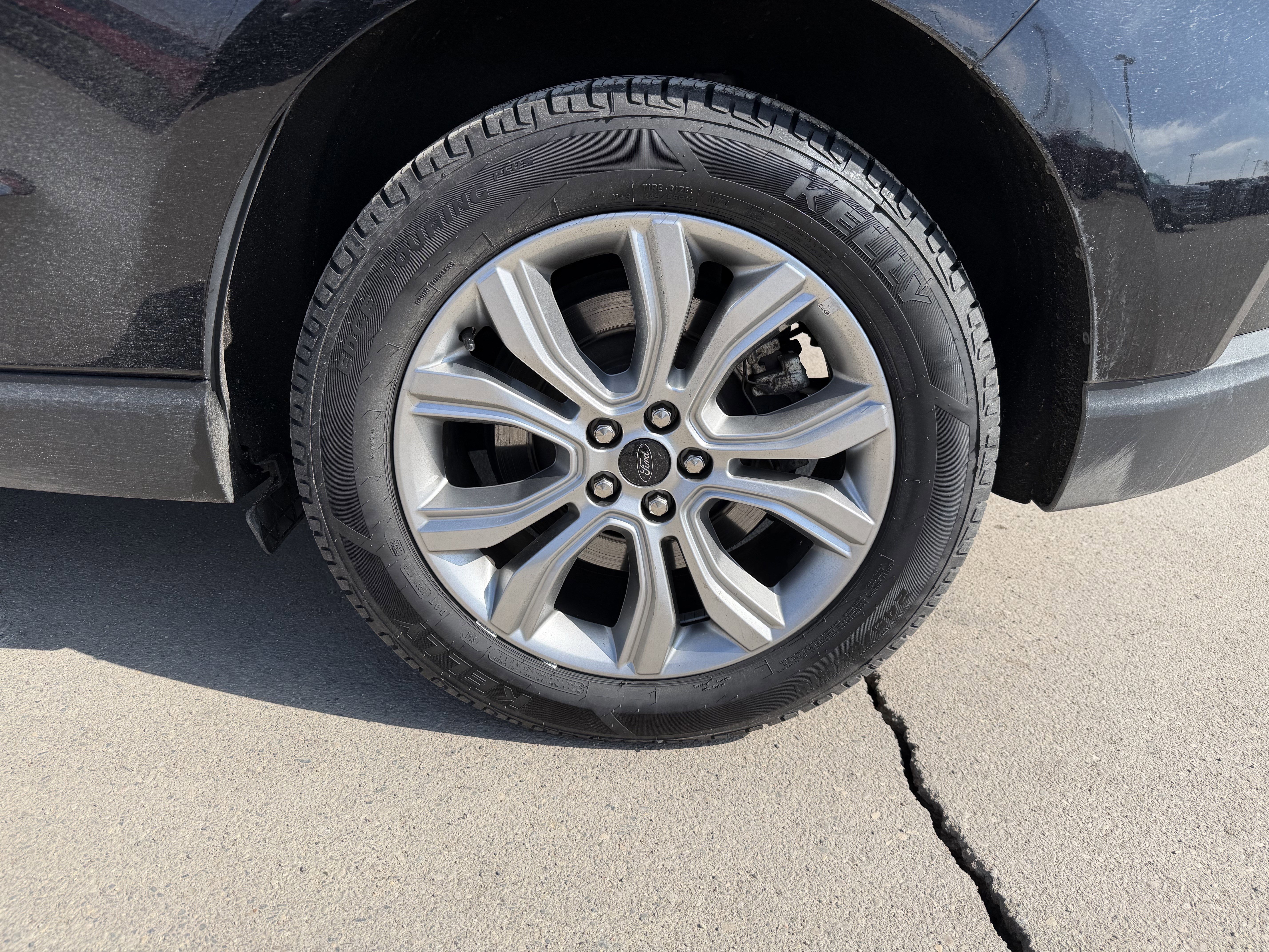 Certified 2024 Ford Edge Titanium AWD/4WD image 20